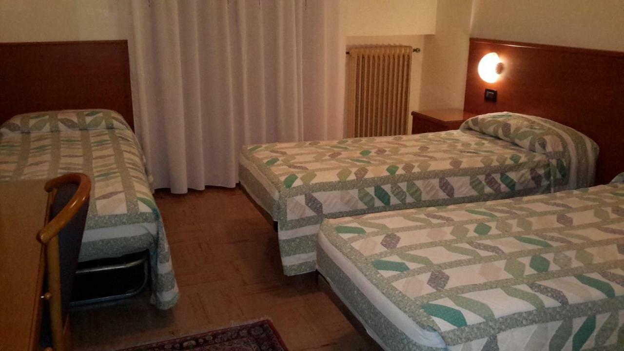 Hotel Sanson Vittorio Veneto Exterior photo